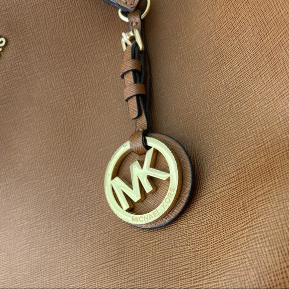 MICHAEL KORS Women’s O/S Camel Brown Medium Leather Tote Purse - Picture 11 of 12